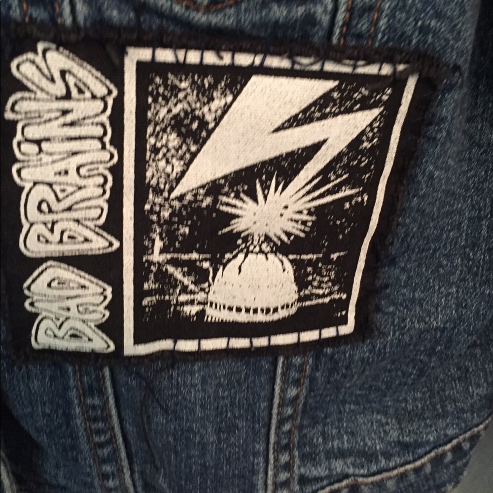Jean jacket - Picture 4 of 8